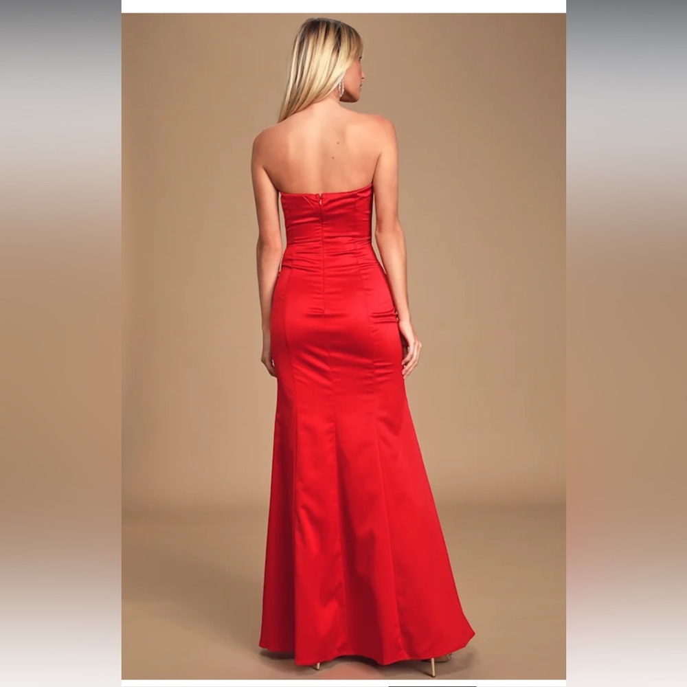 Hearts Run Wild Red Satin Strapless Dress - Picture 4 of 14